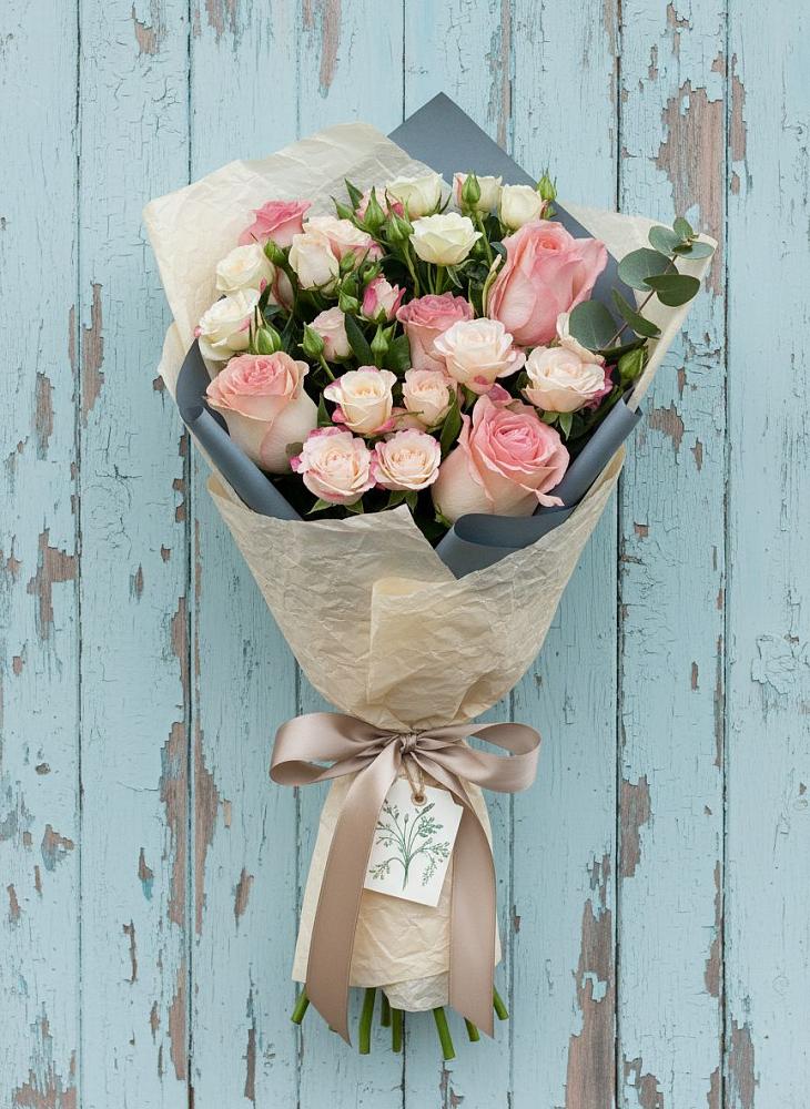 Букет цветов из: Розы в Приволжском Республики Марий Эл