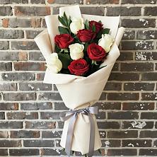 Букет цветов из:  Розы в Приволжском Республики Марий Эл