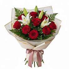 Букет цветов из:  Лилии и Розы в Приволжском Республики Марий Эл