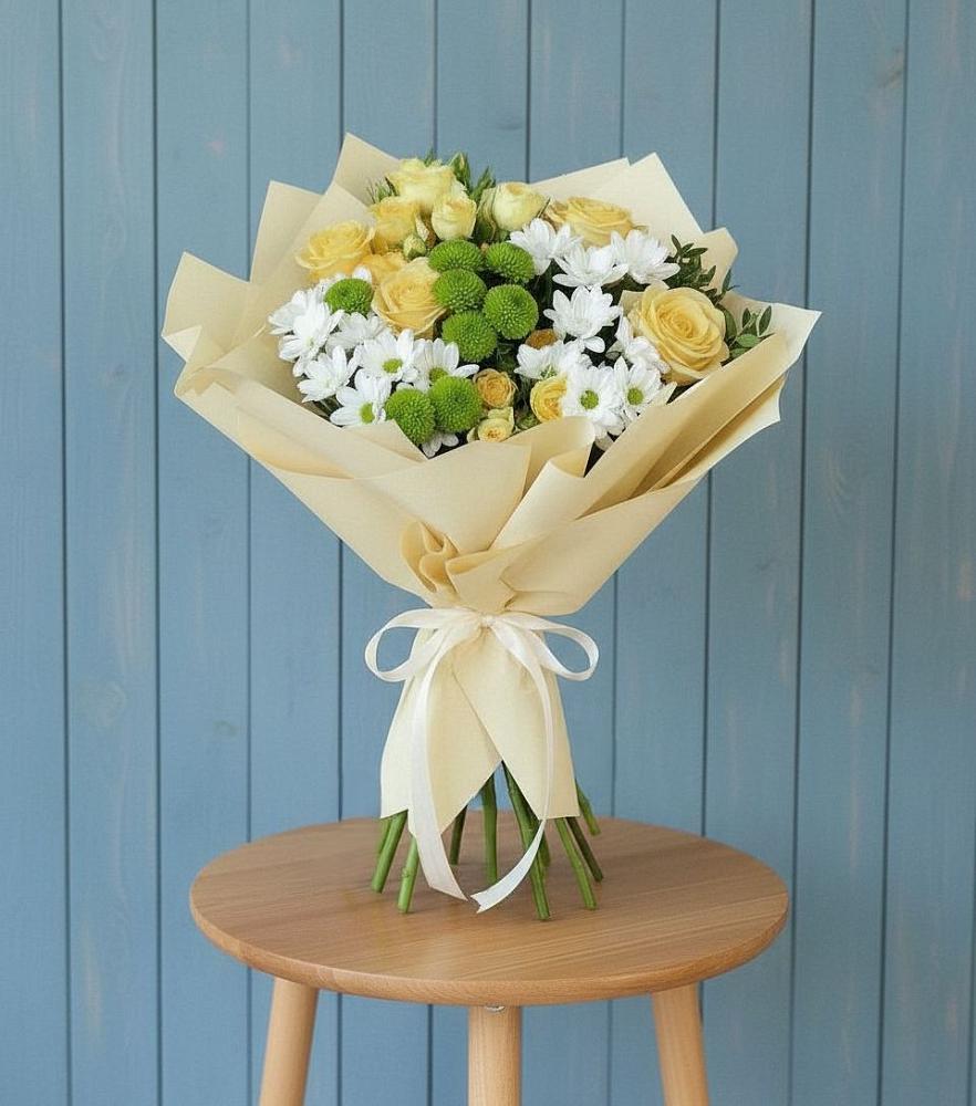 Букет цветов из: Хризантемы и Розы в Приволжском Республики Марий Эл