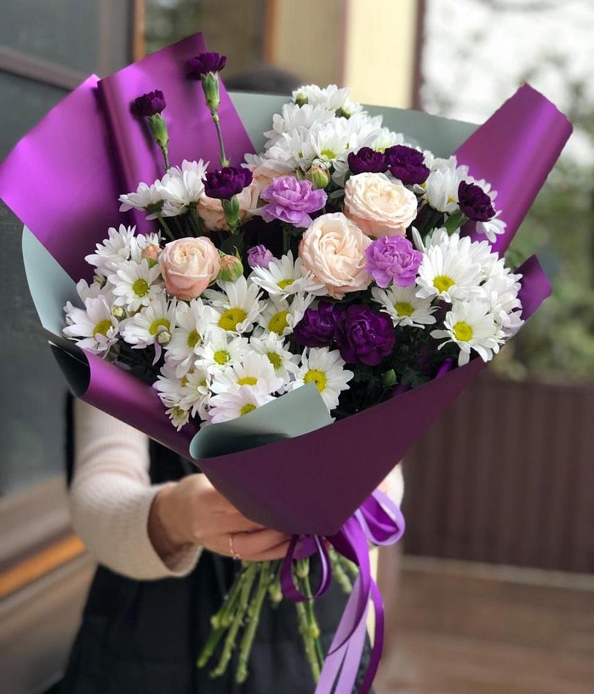 Букет цветов из: Хризантемы, Гвоздики и Розы в Приволжском Республики Марий Эл