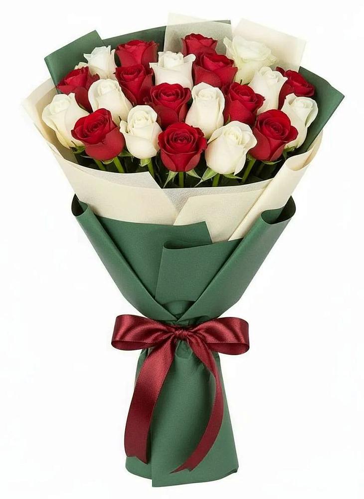 Букет Микс из красных и белых роз в Приволжском Республики Марий Эл