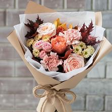 Букет цветов из:  Гвоздики, Хризантемы и Розы в Приволжском Республики Марий Эл