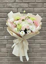 Букет цветов из:  Гвоздики, Розы, Лизиантусы и Хризантемы #REPLACE_PRED# Приволжском Республики Марий Эл