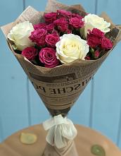 Букет цветов из:  Розы в Приволжском Республики Марий Эл