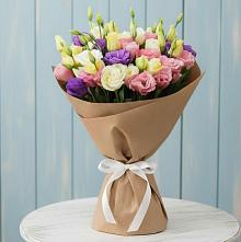 Букет цветов из:  Лизиантусы в Приволжском Республики Марий Эл